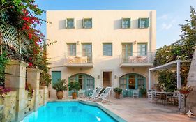 Mythos Suites Boutique Hotel
